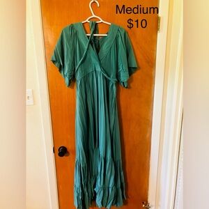 Elegant Green Maxi Dress